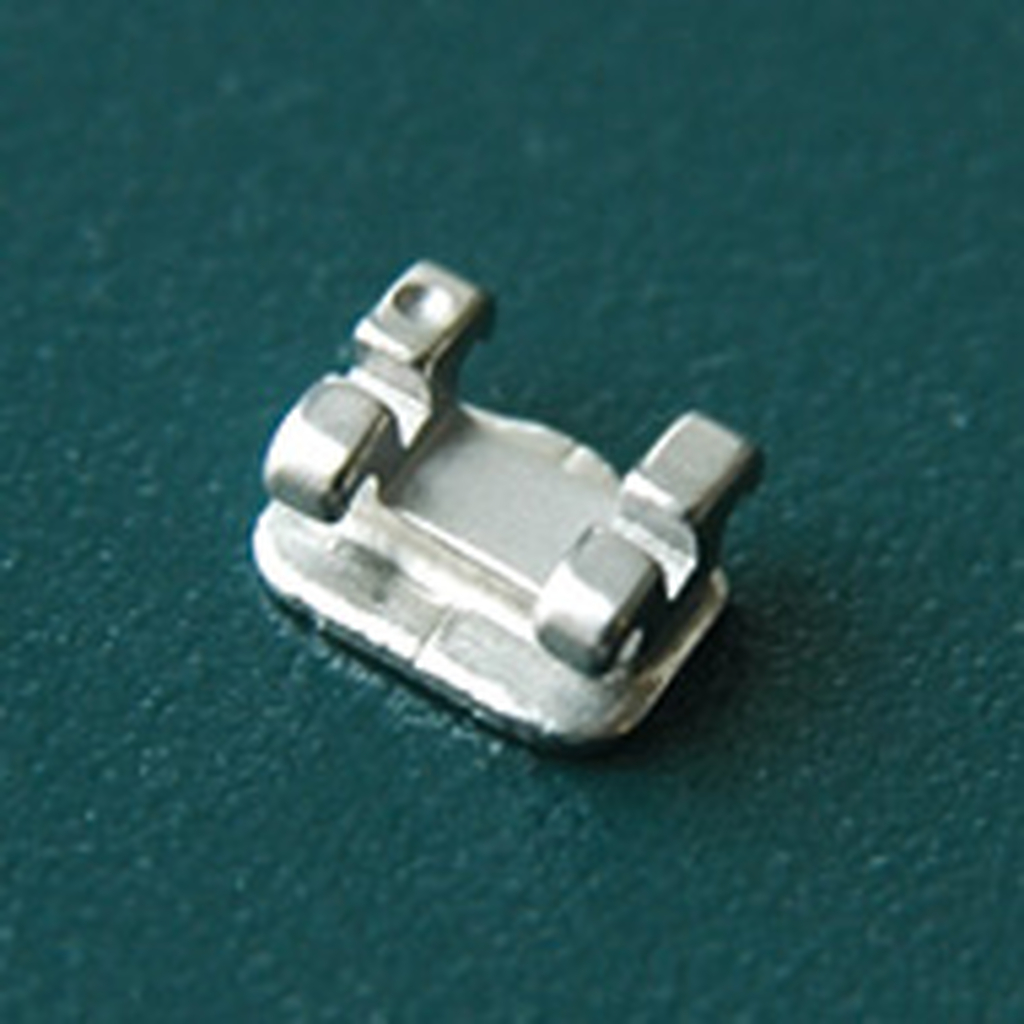 Брекет Mini Diamond (Roth), паз 022 на левый клык верхней челюсти (зуб 23) ORMCO 3511331
